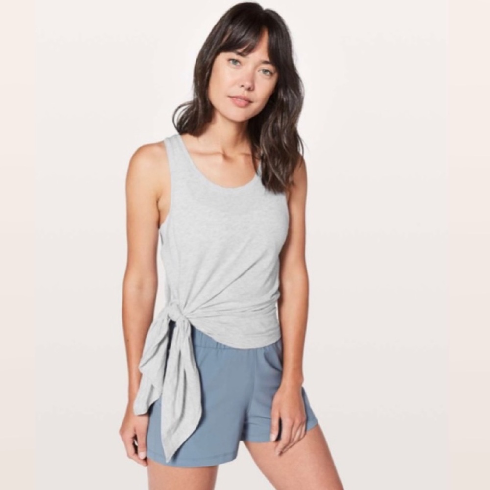 EUC Lululemon To The Point Tank